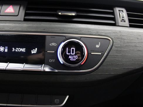 Used 2022 Audi A5 2.0T Premium image 43