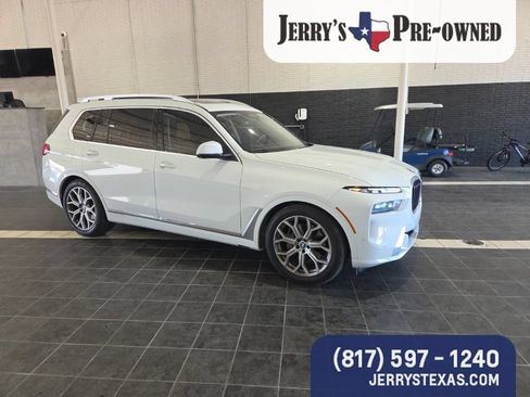 Used 2023 BMW X7 xDrive40i w/ Premium Package AWD/4WD image 2