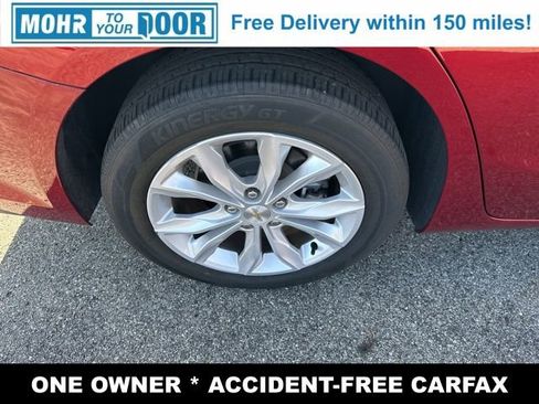 Used 2024 Chevrolet Malibu LT image 9