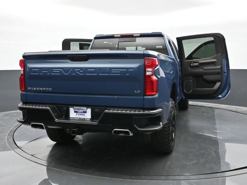 Used 2024 Chevrolet Silverado 1500 LT Trail Boss w/ Convenience Package II image 33
