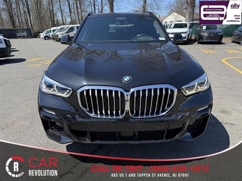 Used 2019 BMW X5 xDrive50i w/ M Sport Package image 2