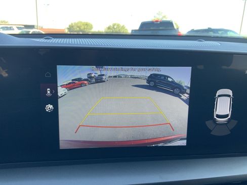 Used 2024 Kia Telluride S w/ S Sunroof Package AWD/4WD image 16