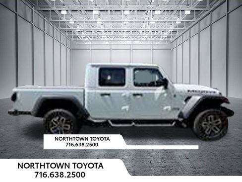 Used 2025 Jeep Gladiator Mojave w/ Safety Group AWD/4WD image 30