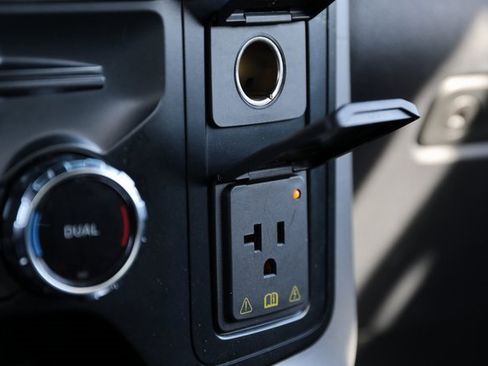 Certified 2024 Ford F150 XLT w/ Mobile Office Package image 30