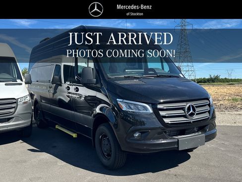 New 2026 Mercedes-Benz Sprinter 2500 image 1