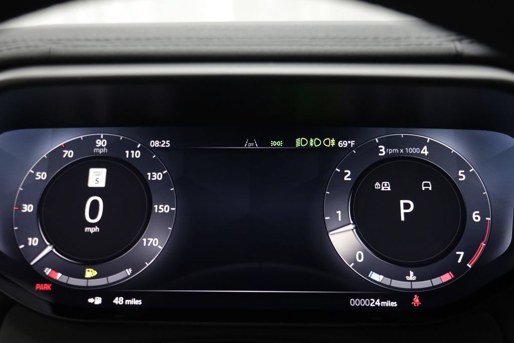 New 2026 Land Rover Range Rover Sport Dynamic SE AWD/4WD image 8