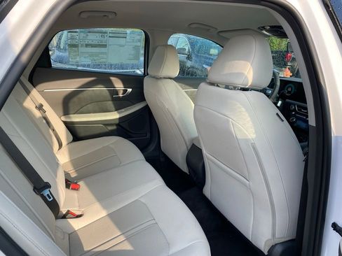 Certified 2026 Hyundai Sonata SEL FWD image 31