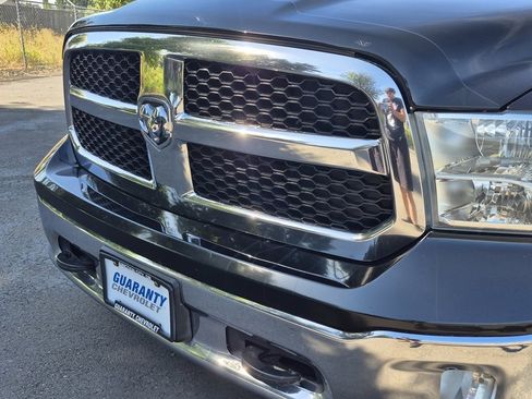 Used 2016 RAM 1500 Classic SLT image 9