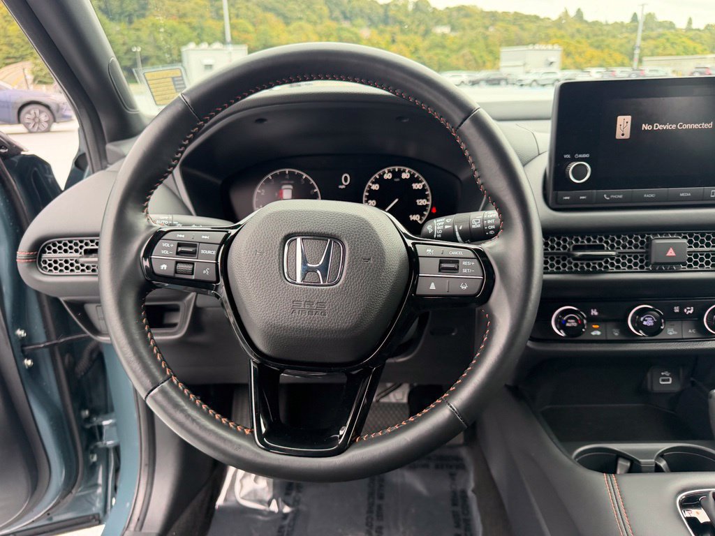 Certified 2025 Honda HR-V Sport image 17
