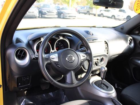 Used 2016 Nissan Juke S image 15