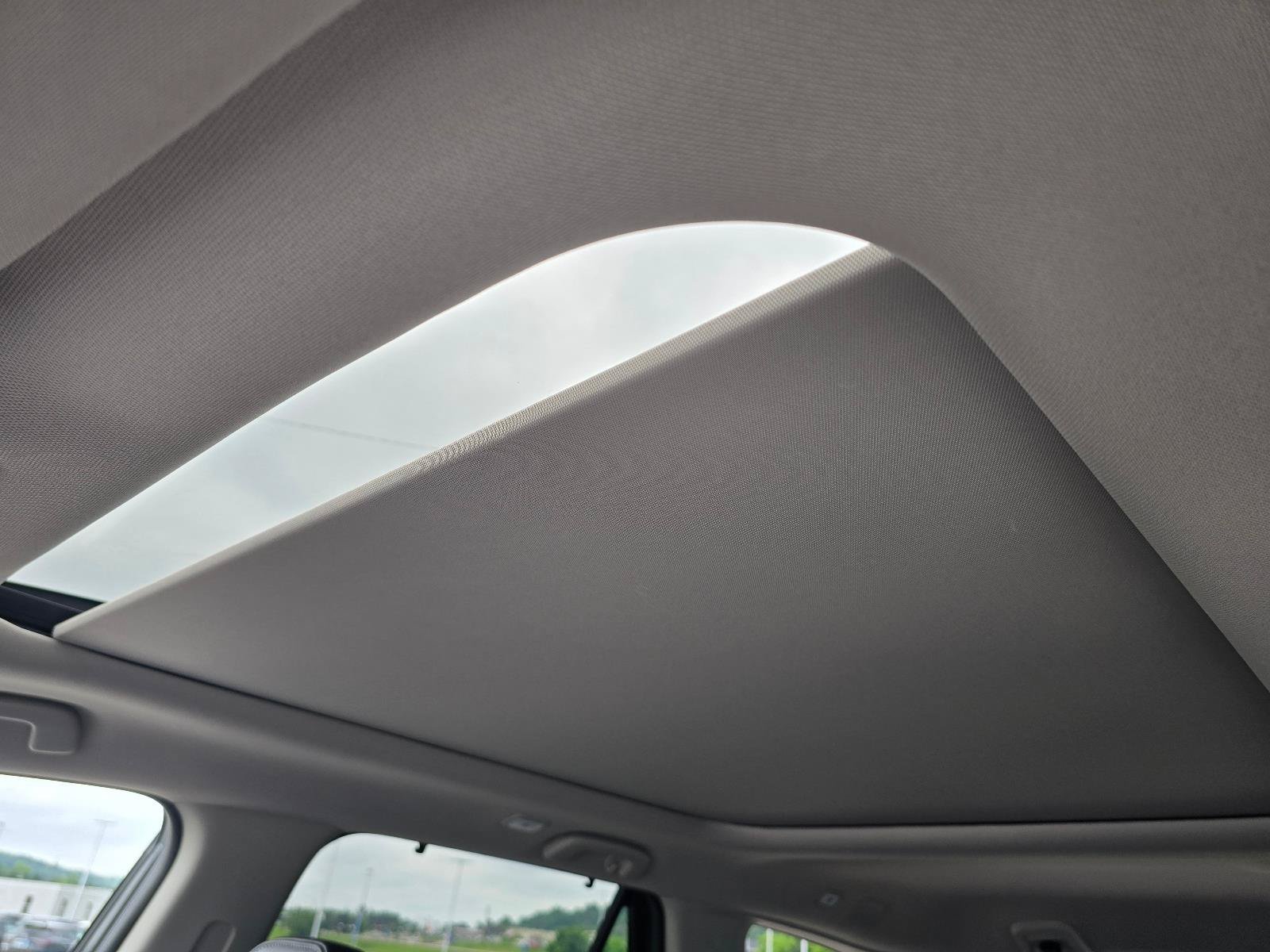 New 2026 Honda Pilot Touring image 24
