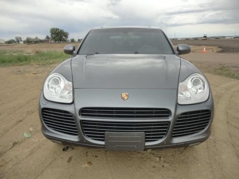 Used 2006 Porsche Cayenne Turbo S AWD/4WD image 4