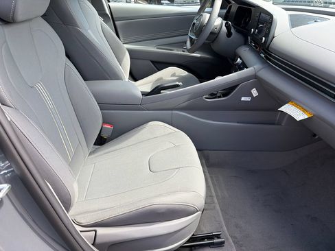 New 2026 Hyundai Elantra Sport FWD image 14