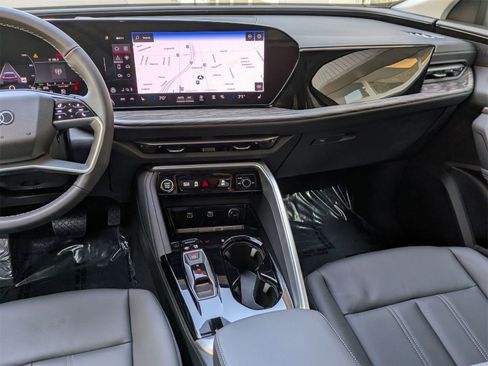 New 2025 Audi Q5 Premium image 6