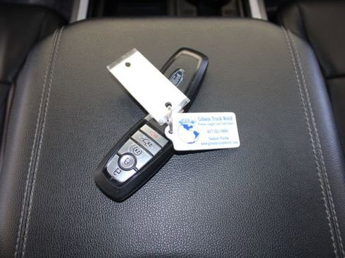 Used 2024 Ford F250 Lariat w/ Black Appearance Package image 28