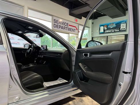 Used 2025 Honda Civic Sport image 46