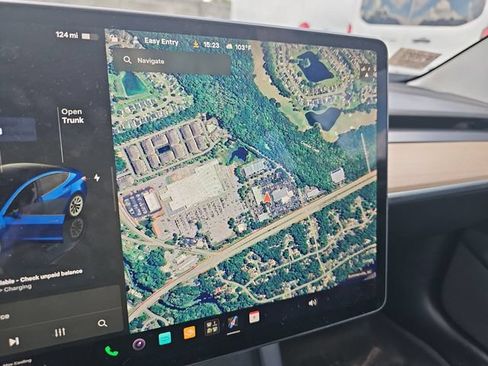 Used 2022 Tesla Model 3 RWD image 19