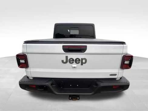 Used 2022 Jeep Gladiator Overland w/ Popular Equipment Package AWD/4WD image 6