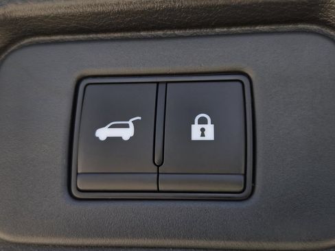 New 2026 Nissan Rogue SV FWD image 10