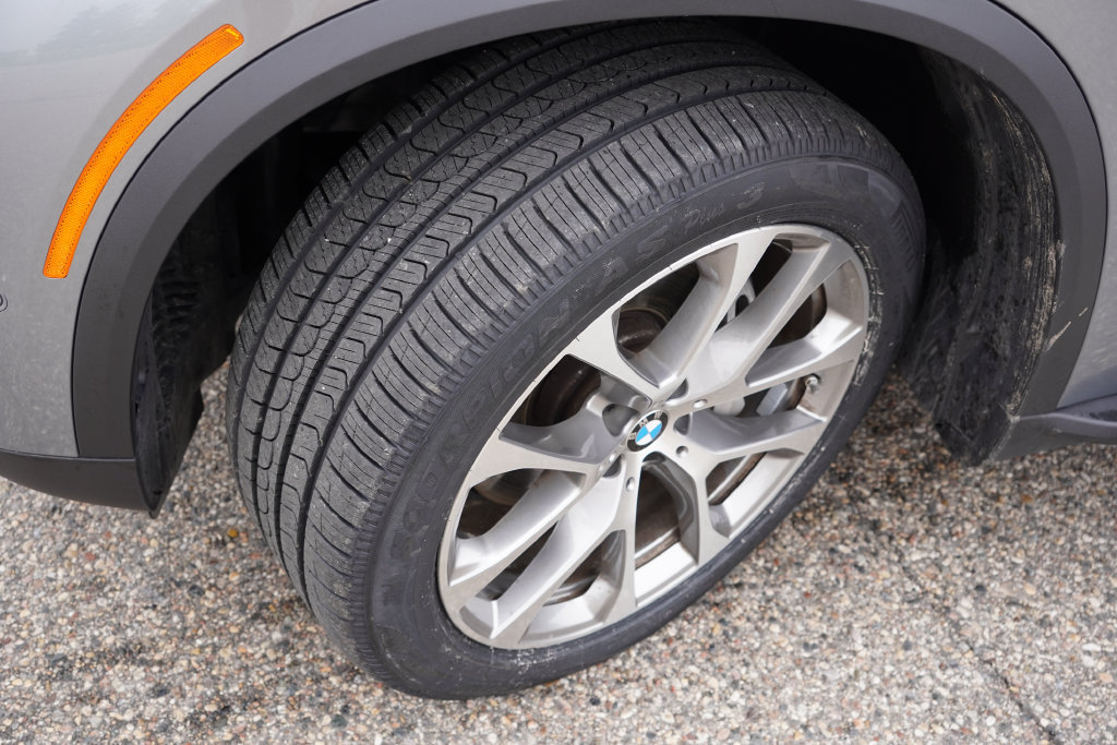 Used 2026 BMW X5 xDrive40i AWD/4WD image 13