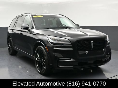 Used 2023 Lincoln Aviator Reserve w/ Equipment Group 201A AWD/4WD image 1