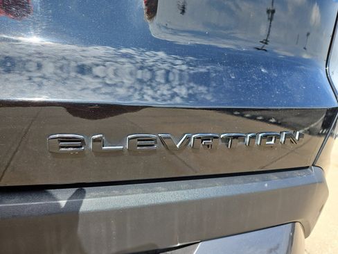 Used 2025 GMC Terrain Elevation AWD/4WD image 21
