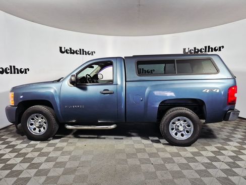 Used 2011 Chevrolet Silverado 1500 W/T w/ LS Package AWD/4WD image 4