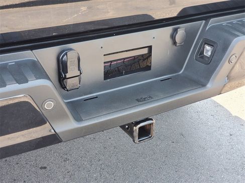 Used 2023 Ford F150 Lariat w/ Equipment Group 502A High image 33