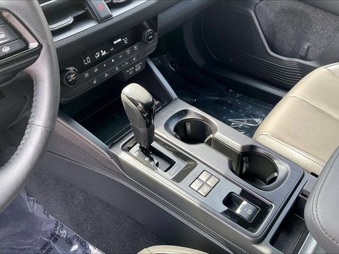 Certified 2026 Subaru Outback Premium AWD/4WD image 17