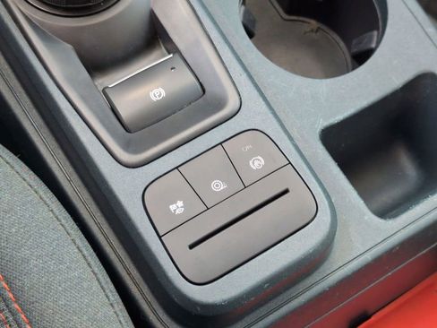 Used 2023 Ford Maverick XLT image 23