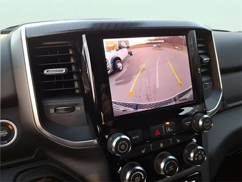 New 2026 RAM 1500 4x4 Crew Cab image 20