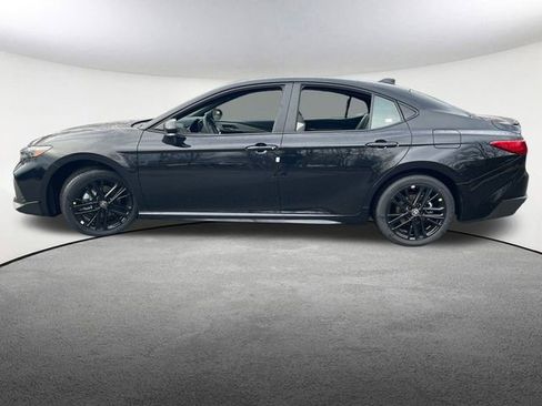 New 2026 Toyota Camry SE image 7