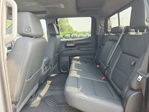 New 2026 Chevrolet Silverado 1500 LT Trail Boss w/ LT Trail Boss Premium Package AWD/4WD image 13