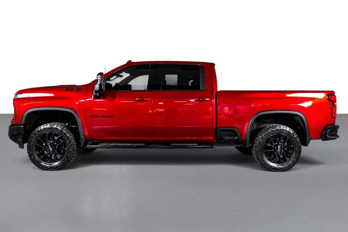 Used 2025 Chevrolet Silverado 2500 LTZ w/ LTZ Plus Package AWD/4WD image 11