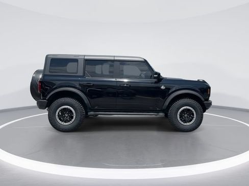 Certified 2022 Ford Bronco Outer Banks w/ Sasquatch Package AWD/4WD image 8