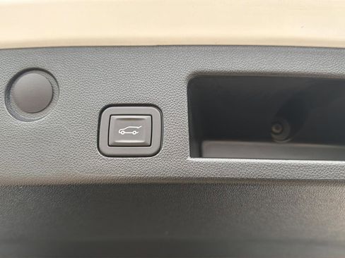 Used 2025 Chevrolet Equinox RS w/ Safety and Technology Package image 27