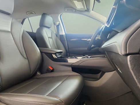 Used 2025 Buick Envision Preferred AWD/4WD image 24