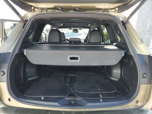 Used 2025 Subaru Forester Touring image 25