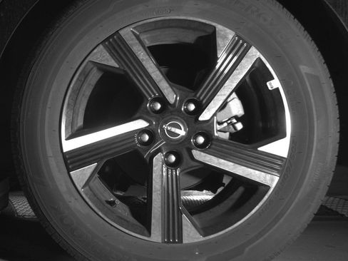 Used 2025 Nissan Sentra SV image 14