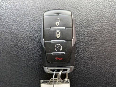 Used 2023 RAM 1500 Big Horn RWD image 30