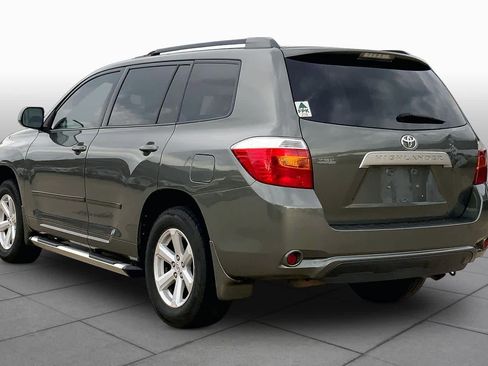 Used 2010 Toyota Highlander 2WD image 10