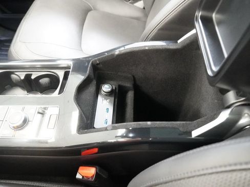 Used 2019 Land Rover Range Rover Supercharged AWD/4WD image 28