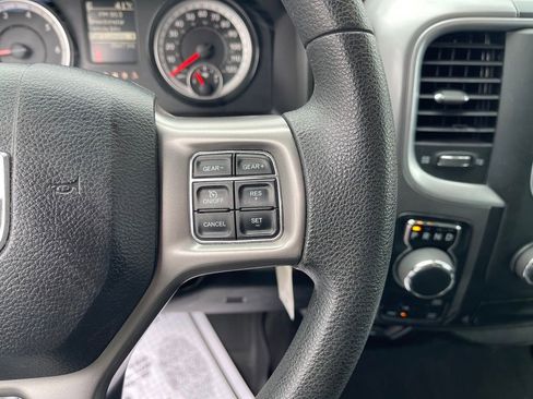 Used 2023 RAM 1500 Classic SLT image 15