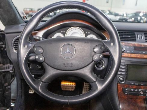 Used 2006 Mercedes-Benz CLS 55 AMG image 11