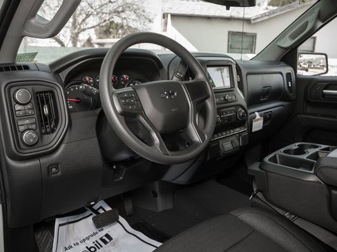 New 2026 Chevrolet Silverado 1500 Custom Trail Boss w/ LPO, Dark Essentials Package image 15