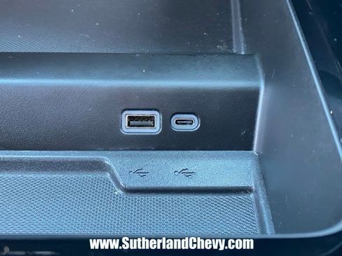 Used 2025 Chevrolet Tahoe LT image 36