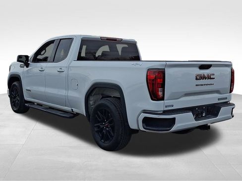 Used 2023 GMC Sierra 1500 Elevation w/ LPO, Elevation Black Package image 4