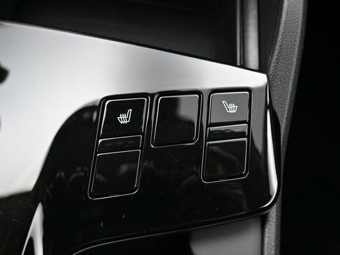 Used 2024 Kia Sportage LX image 22