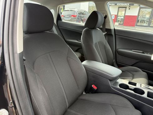 Used 2020 Kia Optima LX FWD image 18