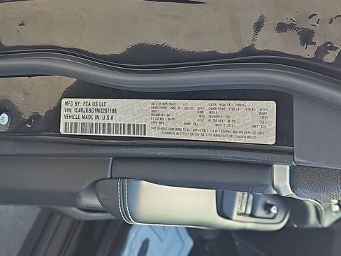 Used 2021 Jeep Grand Cherokee L Limited image 40